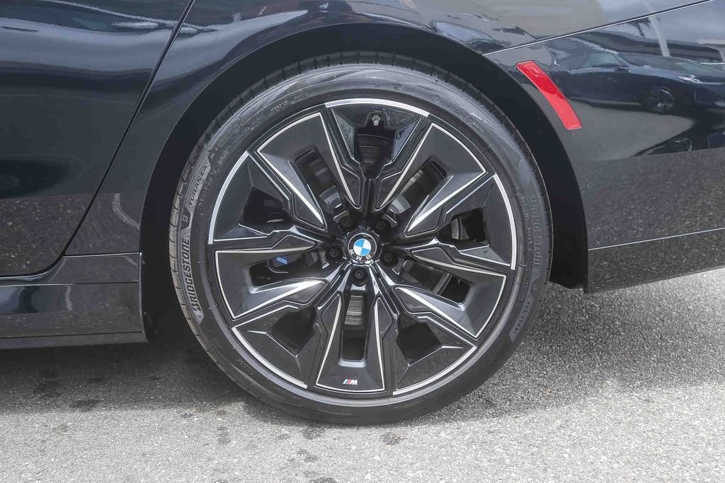 Used 2025 BMW i7 60 with VIN WBY53EJ08SCV16941 for sale in Glendale, CA