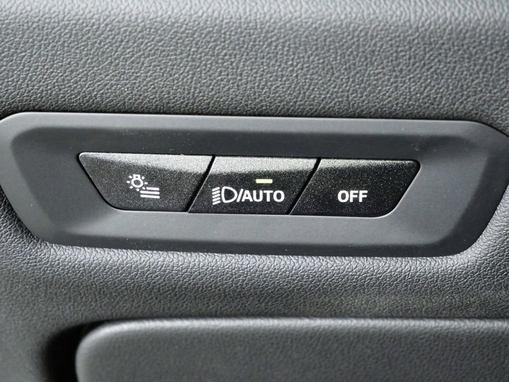 Used 2026 Black Sapphire Metallic BMW xDrive50e image 41