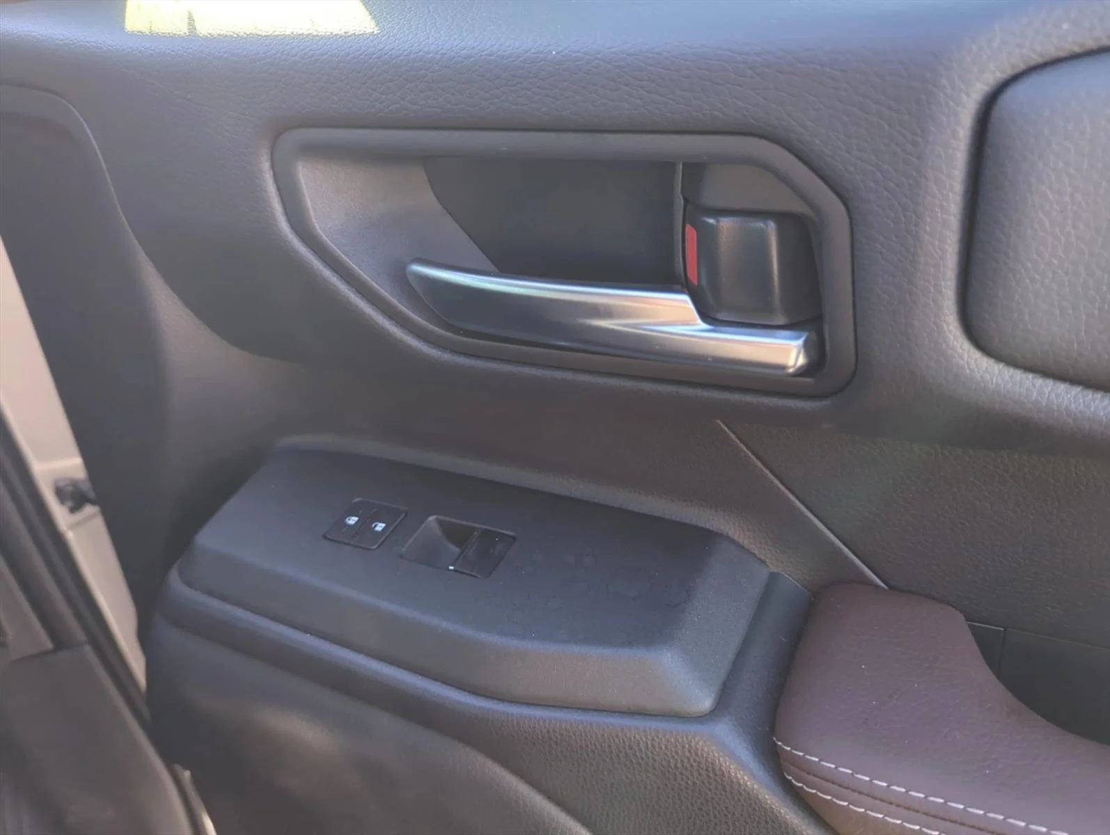 Used 2025 Meteor Shower Toyota  image 29