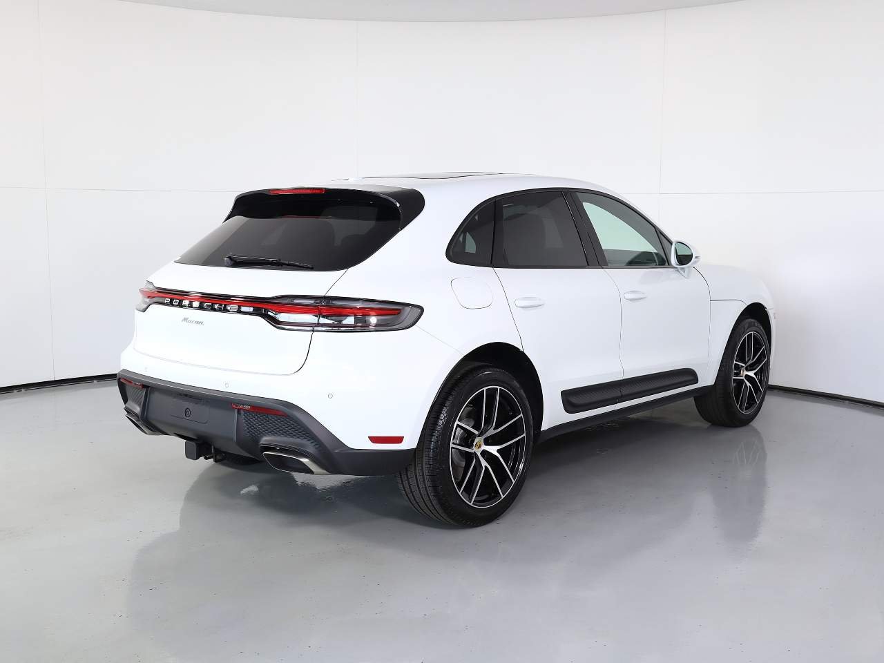 Certified Used 2025 WHITE Porsche  image 7