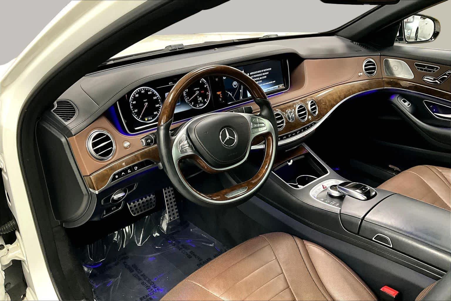 Used 2017 designo Diamond White Metallic Mercedes-Benz S 550 image 18