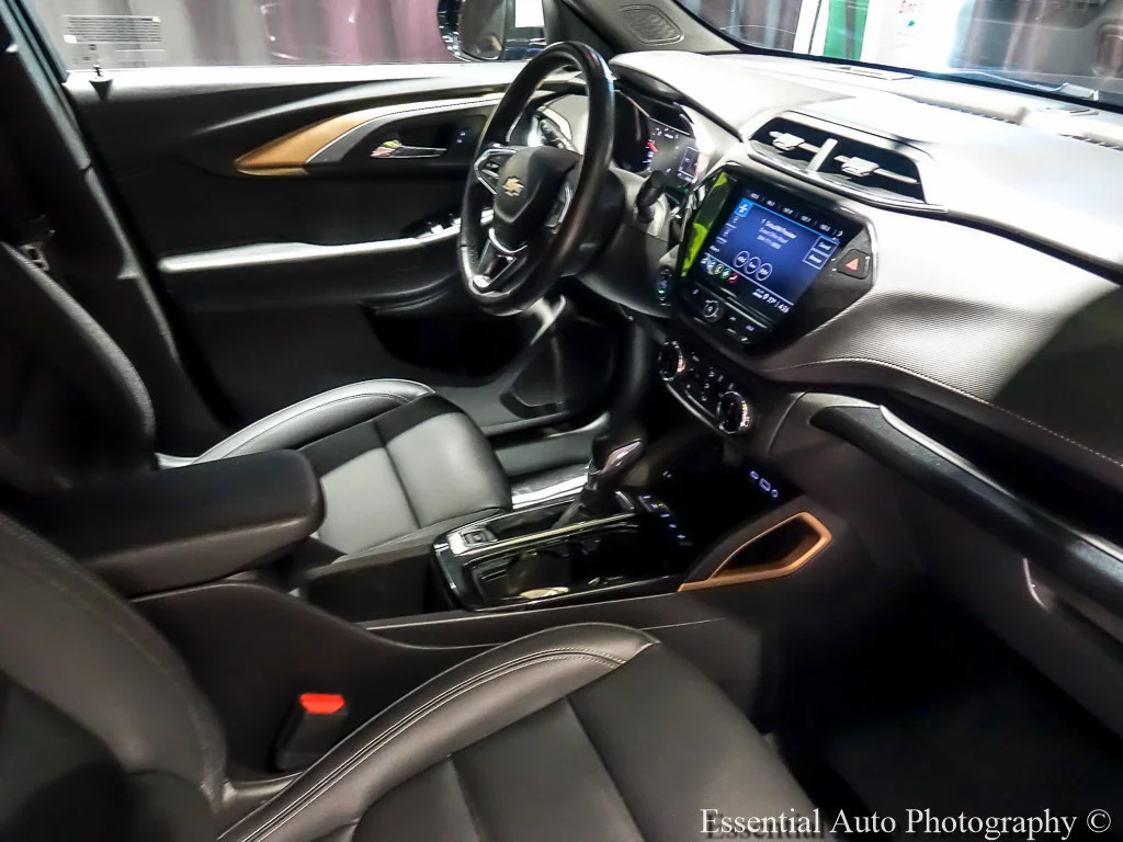 Used 2023 BLUE GLOW METALLIC Chevrolet ACTIV image 28