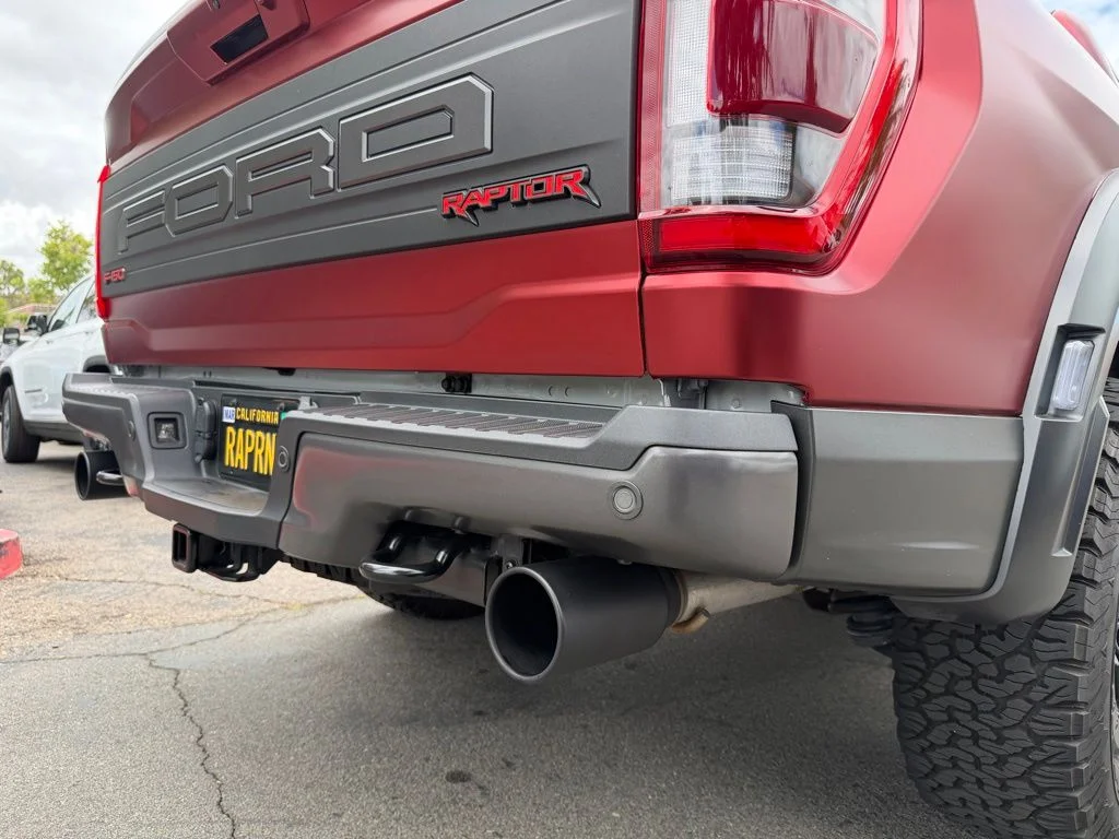 Used 2023 White Ford Raptor image 12