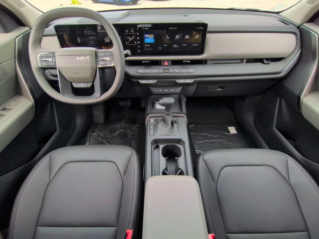 New 2027 Aurora Black Pearl Kia EX image 17