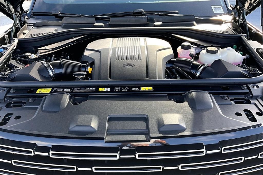 2026 Land Rover Range Rover SE - Photo 13