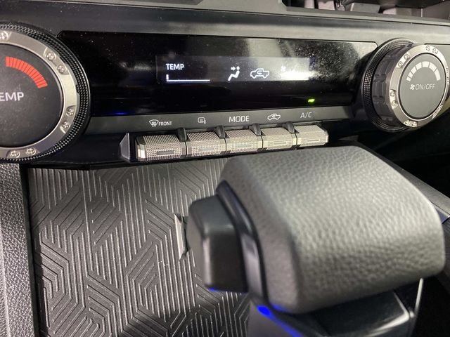 Used 2025 White Toyota SR5 image 20