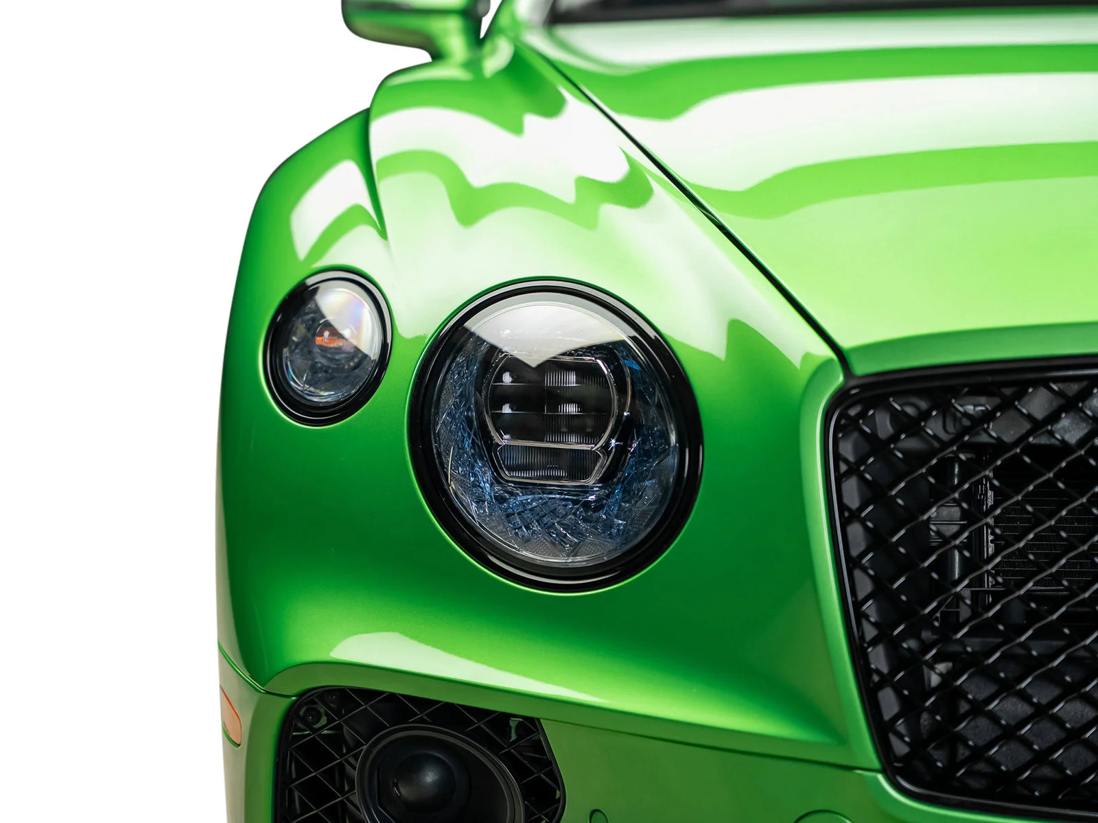 Used 2021  Bentley V8 image 4