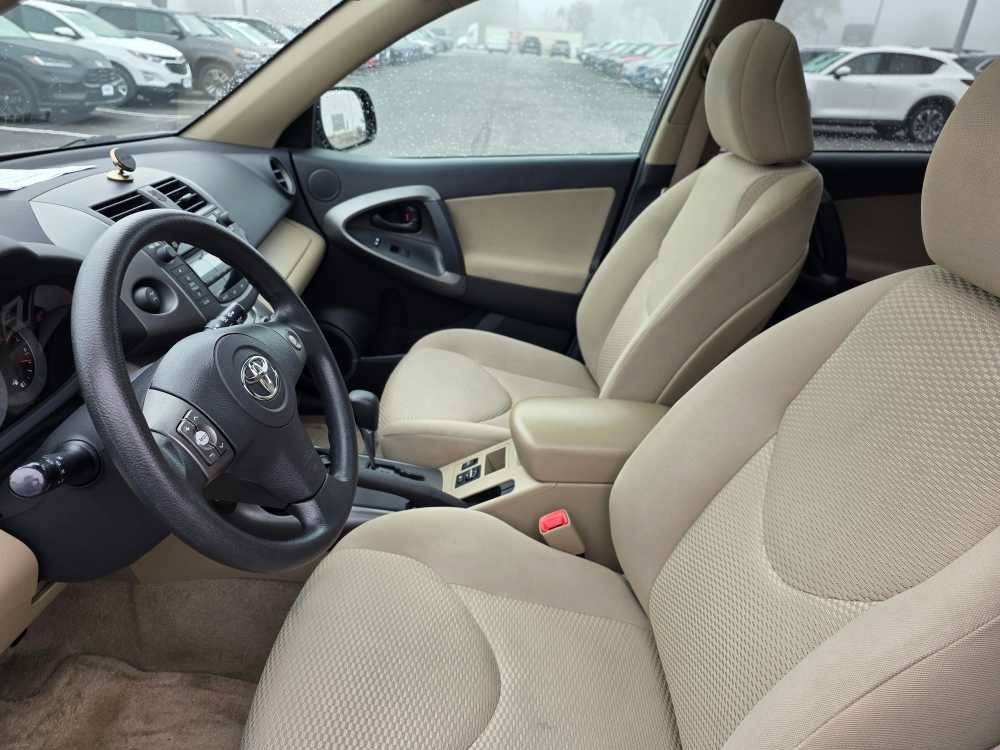 Used 2011 PYRITE MICA Toyota  image 3