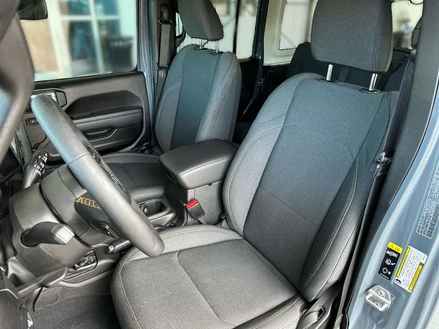 Used 2024 Gray Jeep Sport S image 12