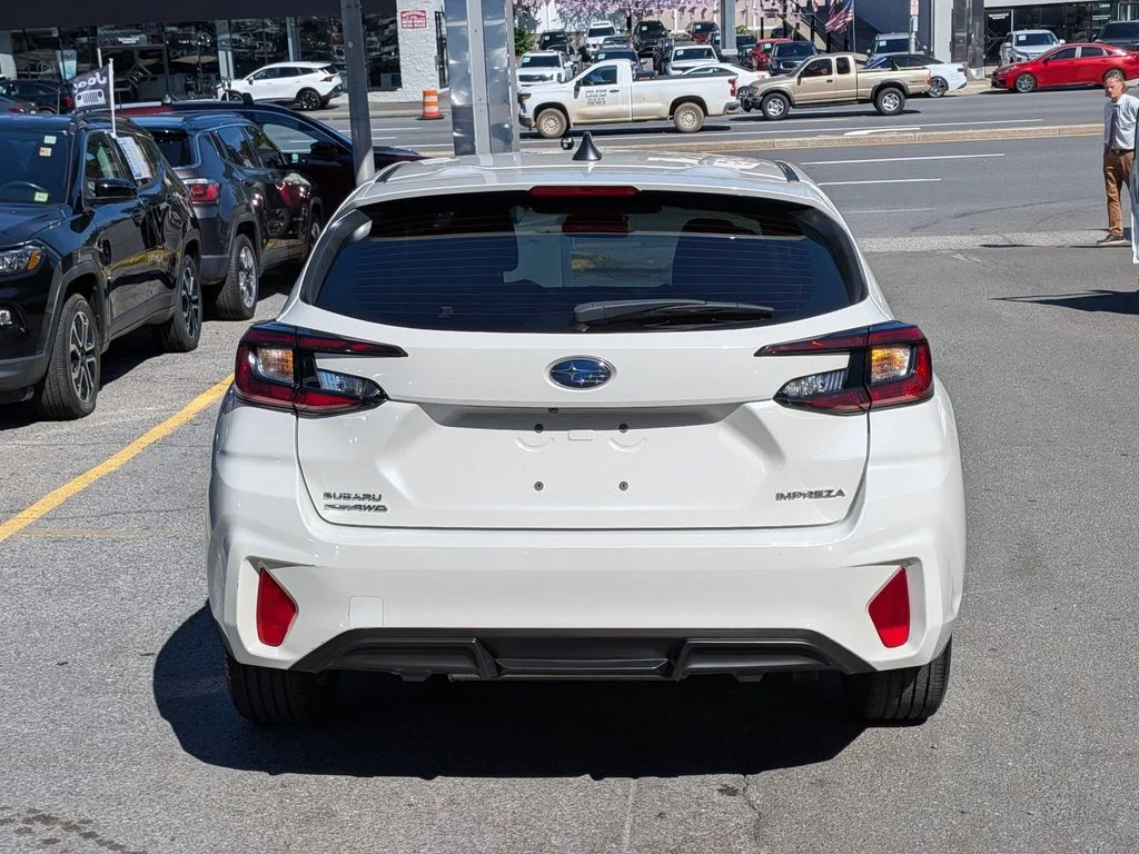 Used 2024 White Subaru Base image 7