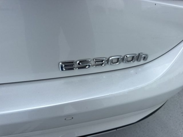 Certified Used 2024 White Lexus 300h image 25