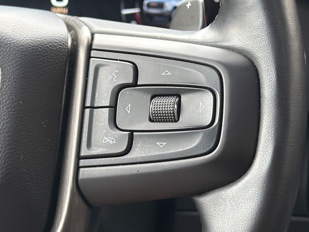 Used 2023 Silver GMC AT4 image 35