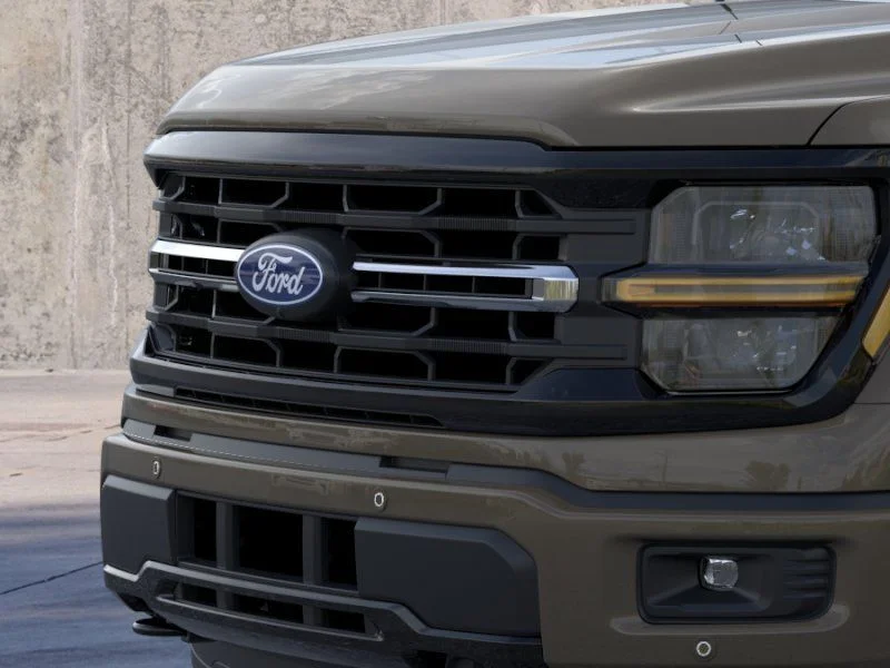 New 2026 Marsh Gray Ford XLT image 17