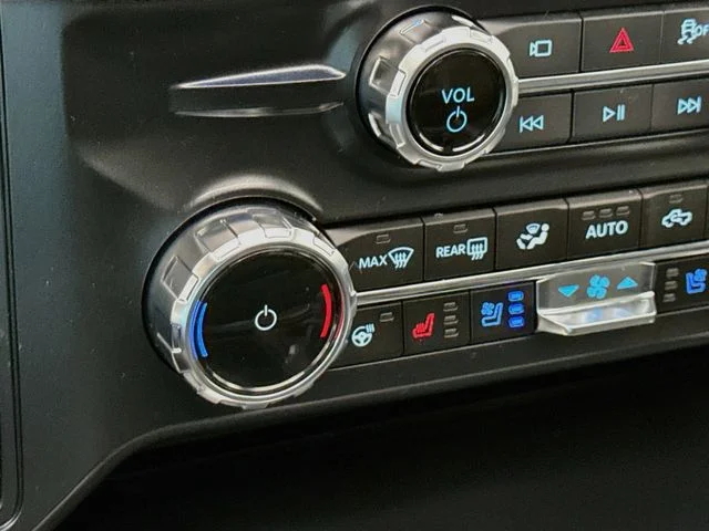 New 2026 Agate Black Metallic Ford F-250® Lariat® image 21