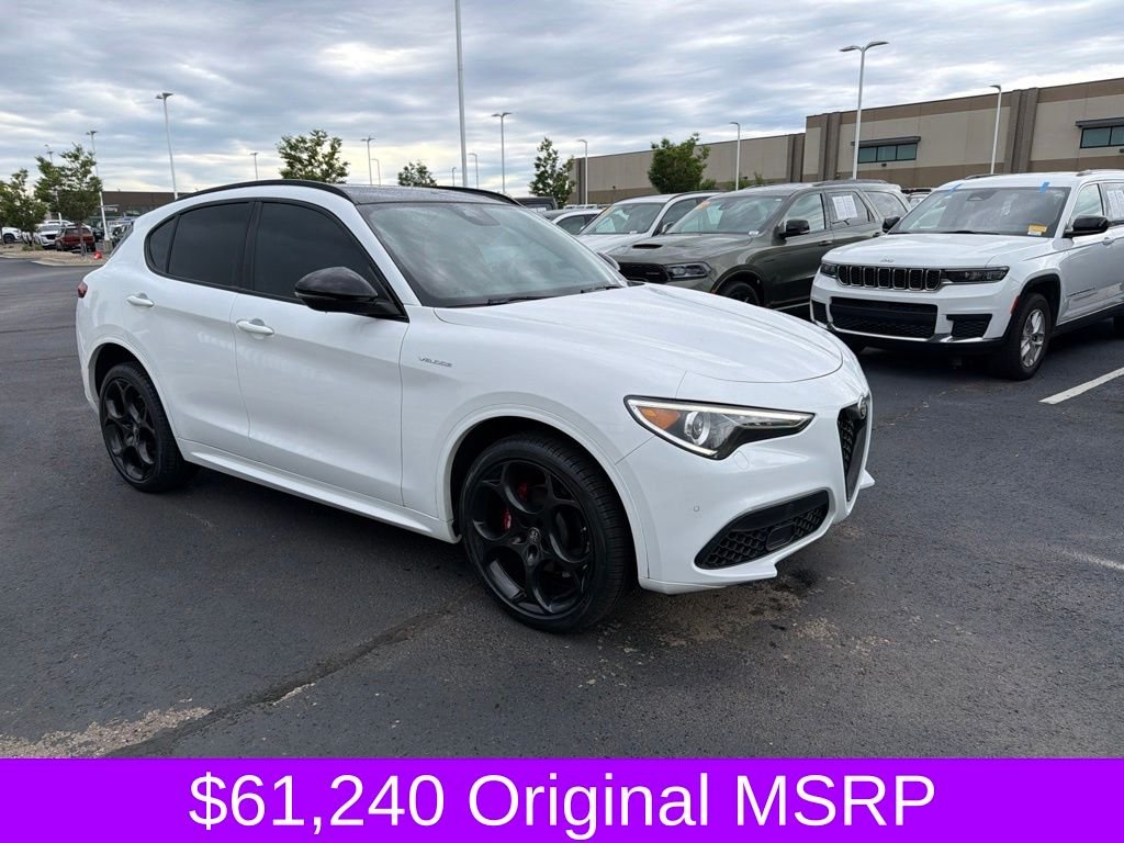 2023 Alfa Romeo Stelvio Veloce AWD's photo