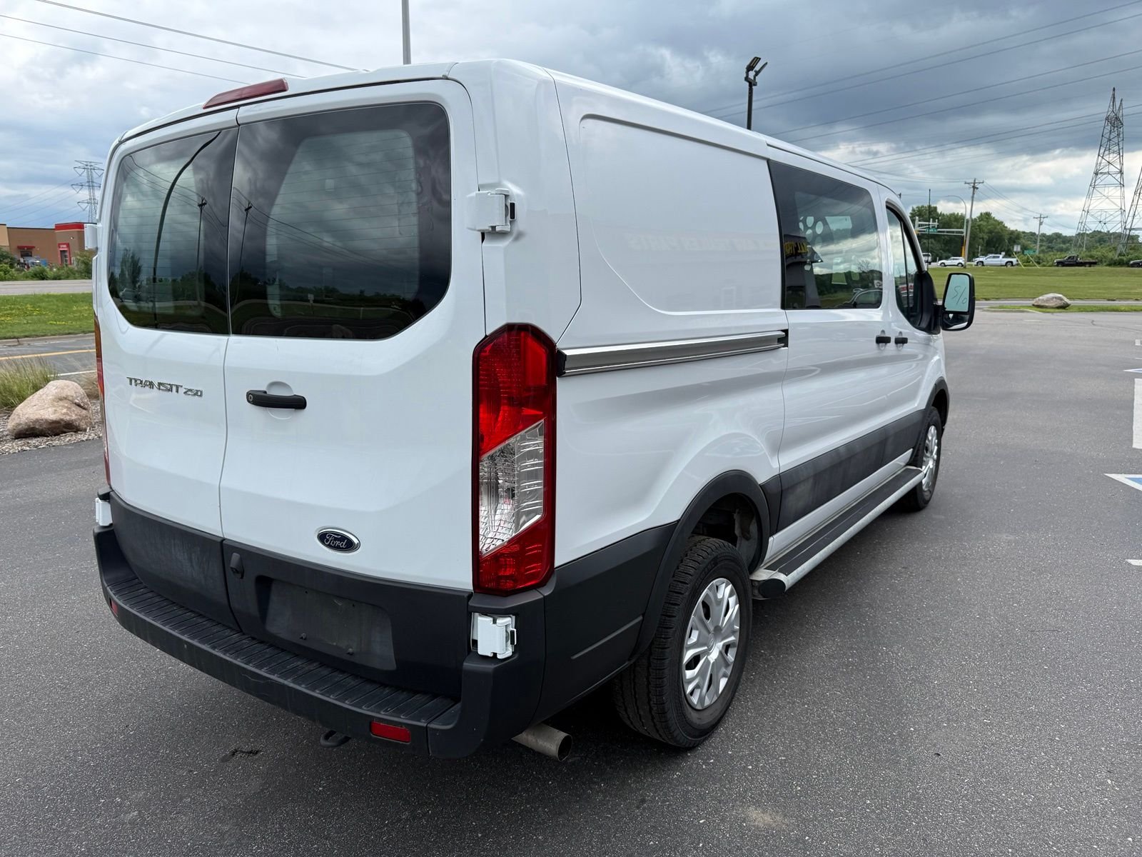 Used 2025 White Ford Base image 3