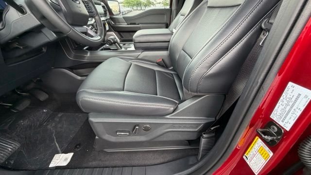 New 2026 Ruby Red Metallic Tinted Clearcoat Ford Lariat® image 16