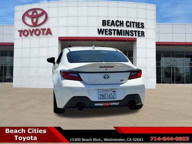 Certified Used 2024 HALO Toyota  image 9