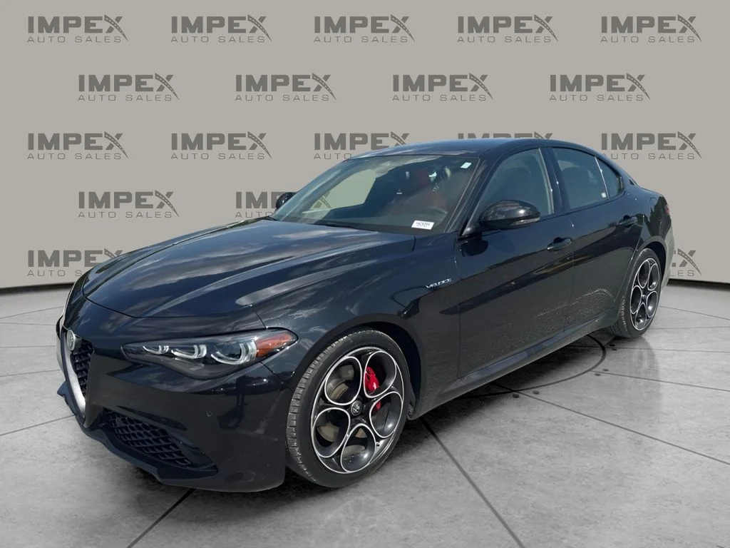 Used 2024 Black Alfa Romeo Veloce image 1