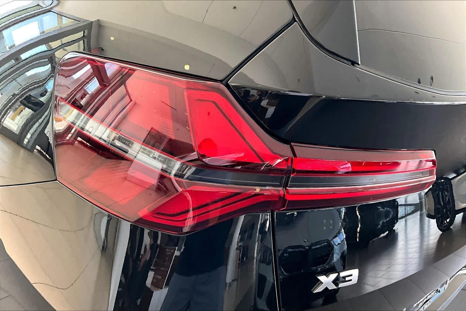 New 2026 Black Sapphire Metallic BMW M50 xDrive image 13