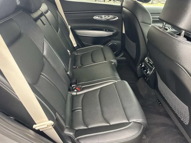 Used 2023 Silver Genesis Advanced image 16