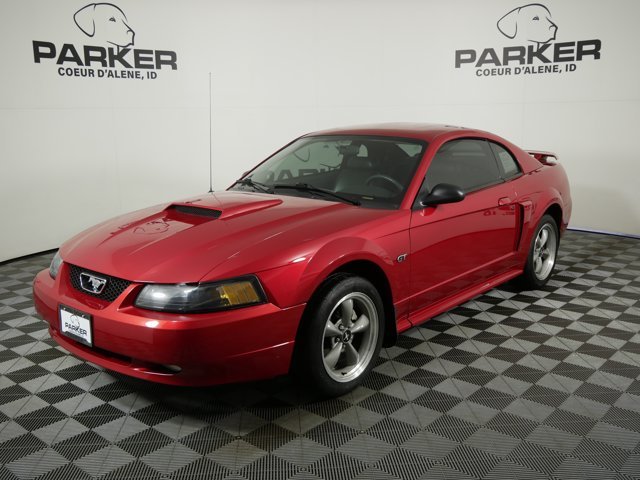 2002 Ford Mustang GT Deluxe