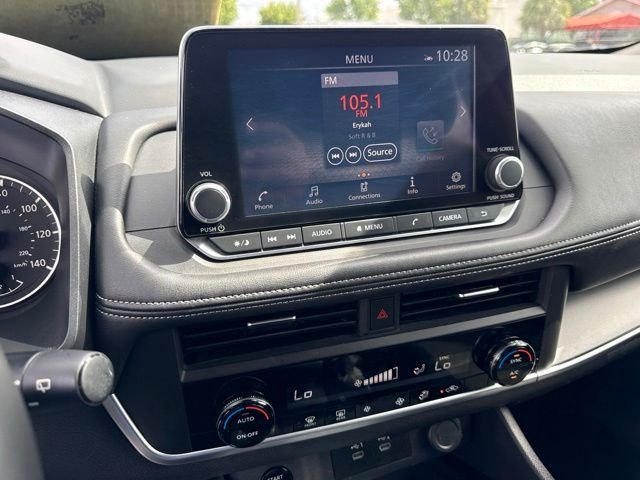 2025 Nissan Rogue SV - Photo 20