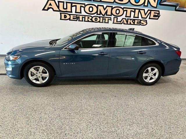 Used 2024 Chevrolet Malibu 1LT with VIN 1G1ZD5ST1RF238121 for sale in Detroit Lakes, Minnesota