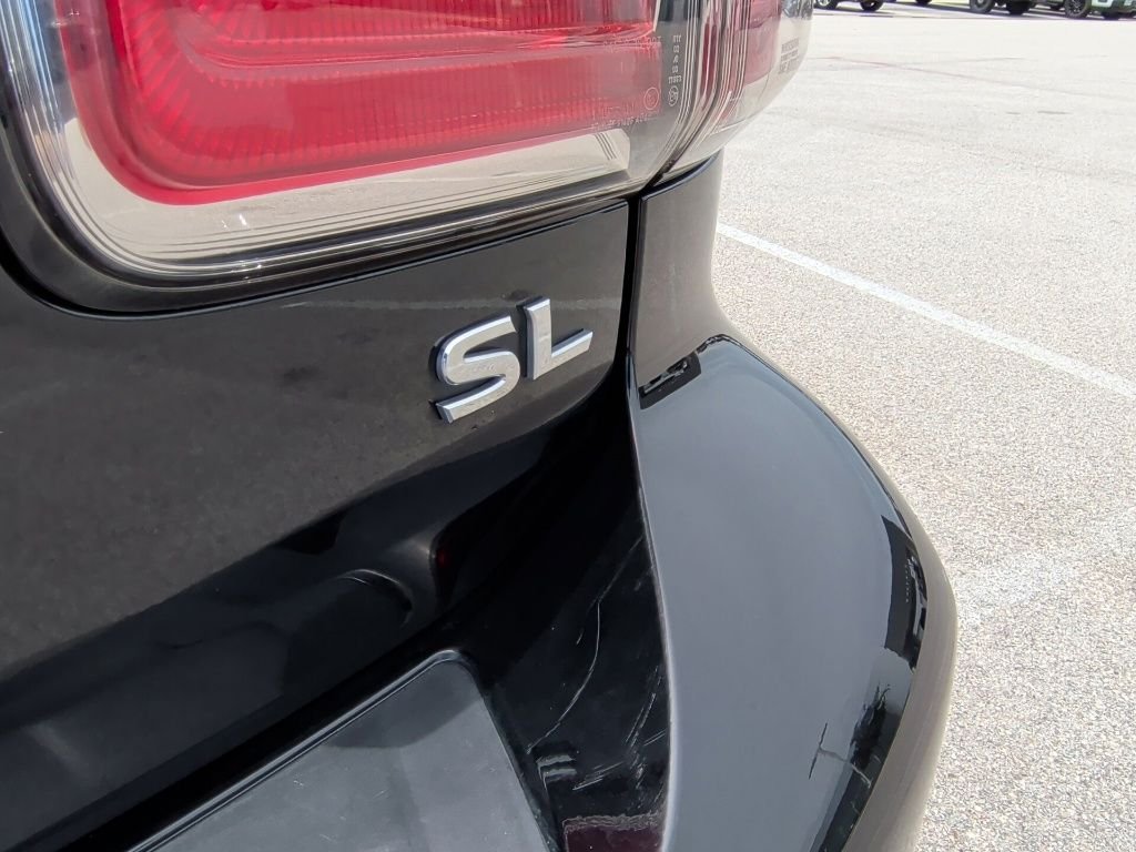 Used 2019 Super Black Nissan SL image 49