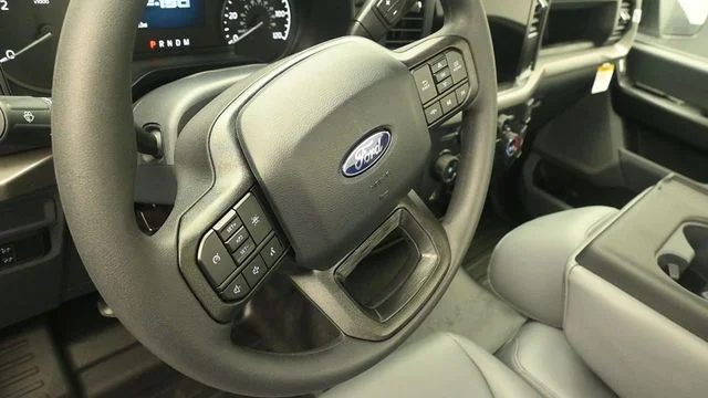 New 2026 Oxford White Ford XL image 12