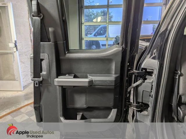 Used 2018 Black Ford XLT image 27