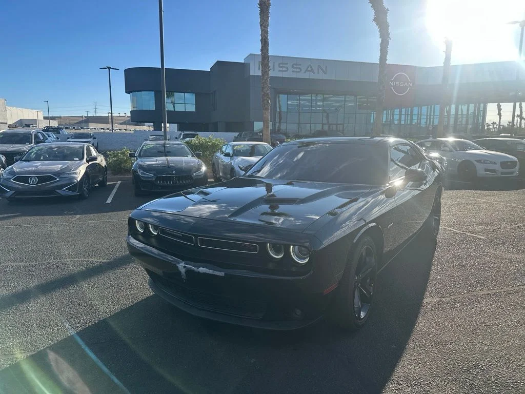 2018 Dodge Challenger R/T's photo