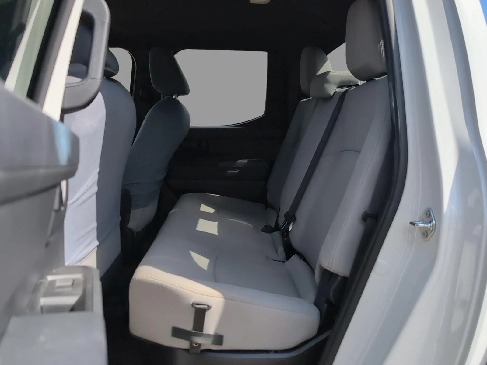 Used 2025 Ice Cap Toyota SR5 image 15
