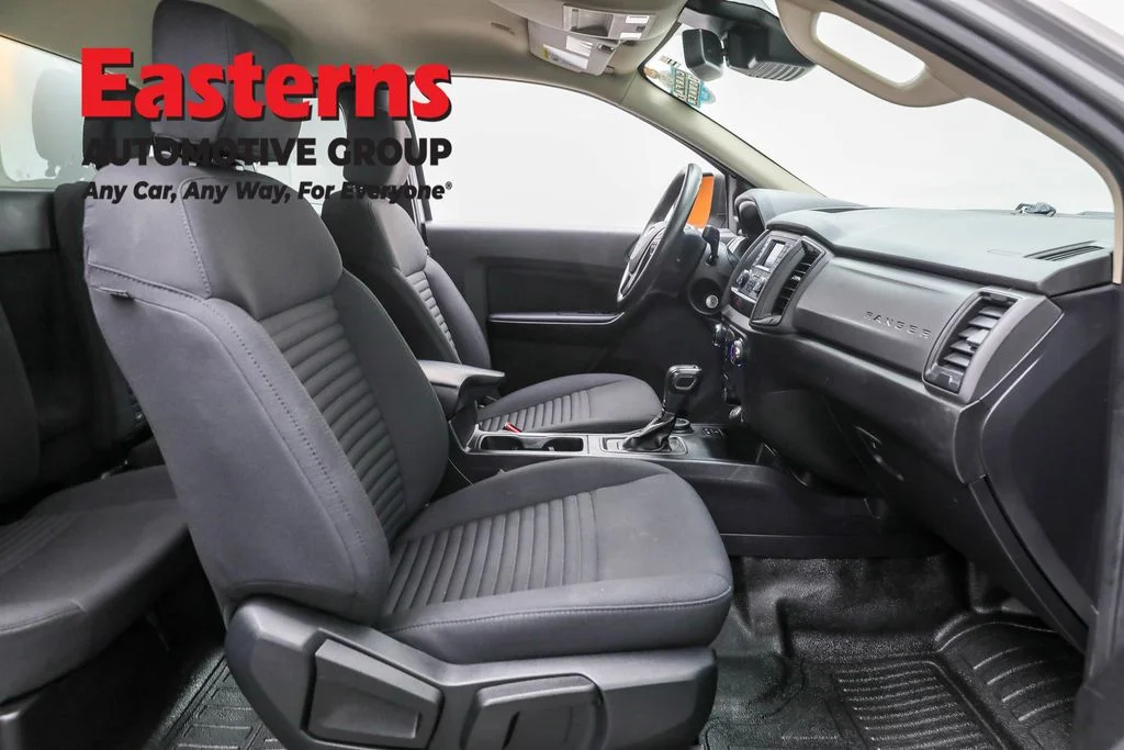 Used 2020 Silver Ford XL image 24