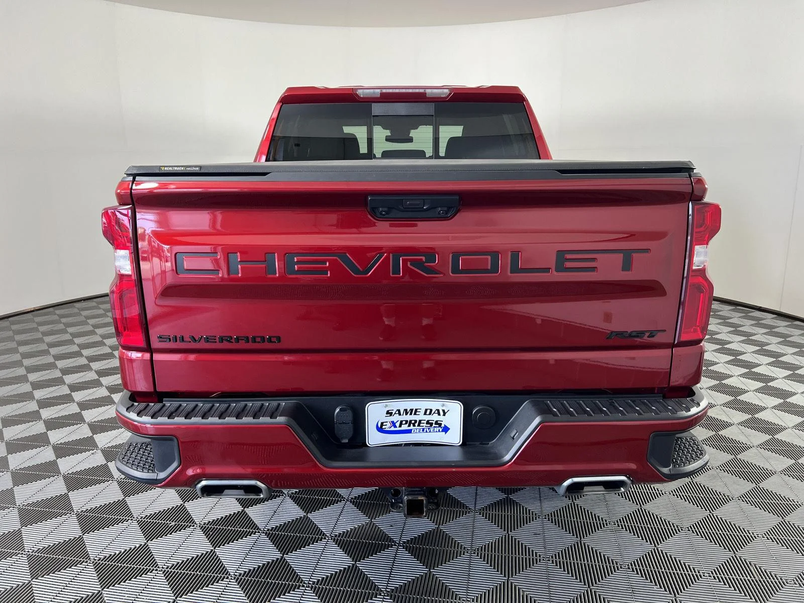 Used 2025 Radiant Red Tintcoat Chevrolet RST image 23