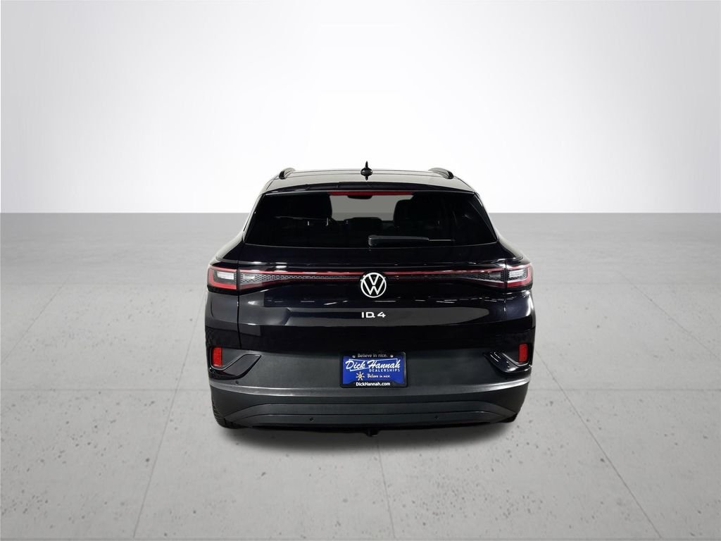 Certified Used 2023 Deep Black Volkswagen Pro S image 8