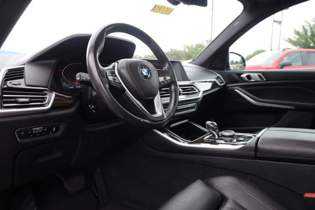 Used 2020 Black BMW xDrive40i image 20