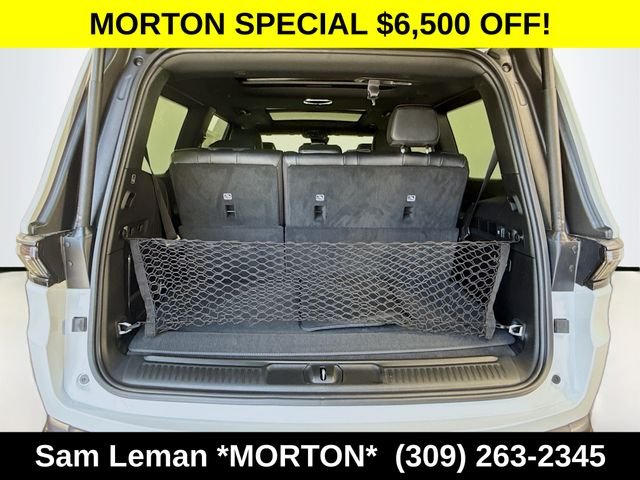 New 2026 Bright White Clear-Coat Exterior Paint Jeep Limited Altitude image 28