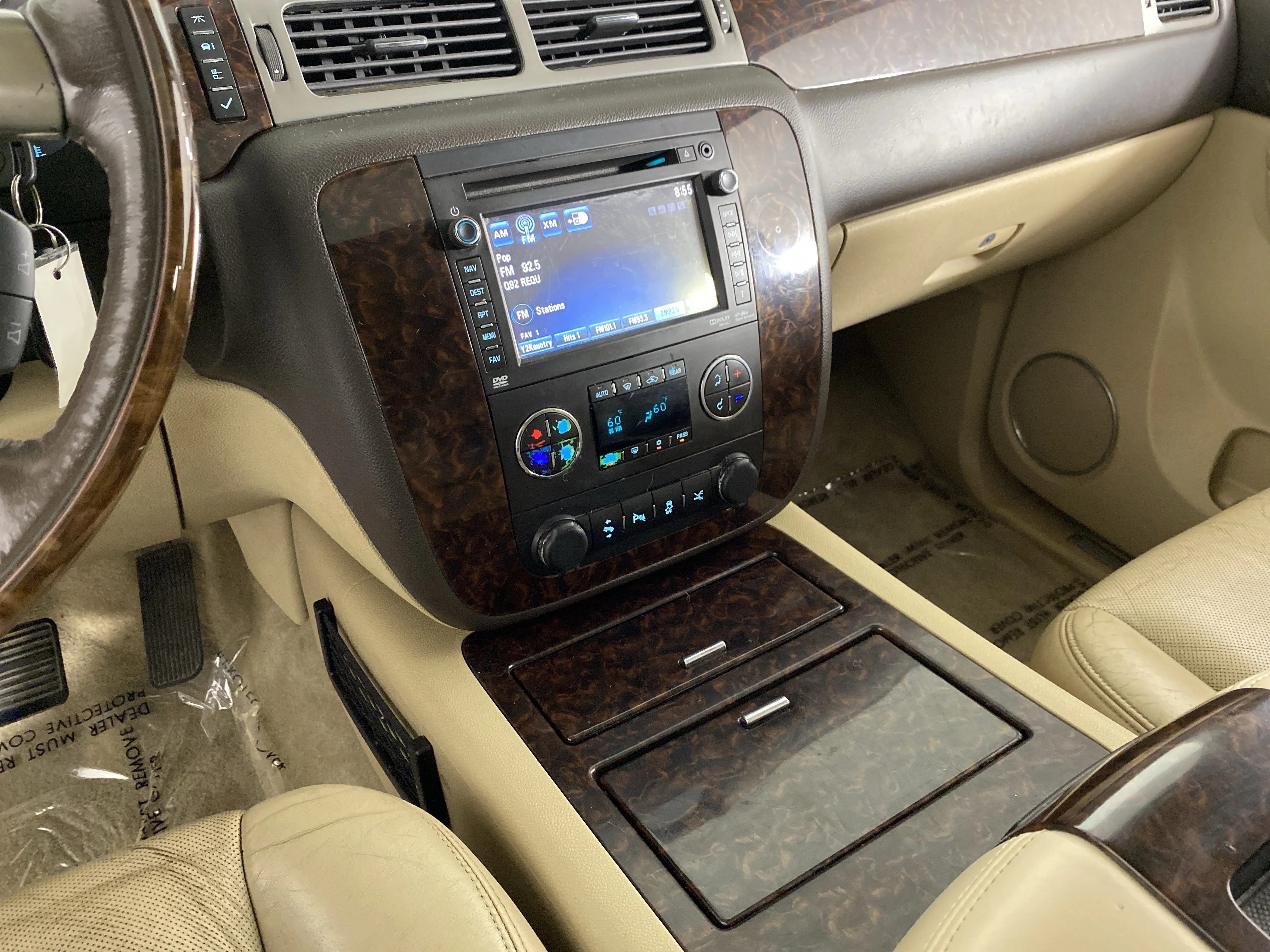 Used 2013 Quicksilver Metallic GMC  image 25