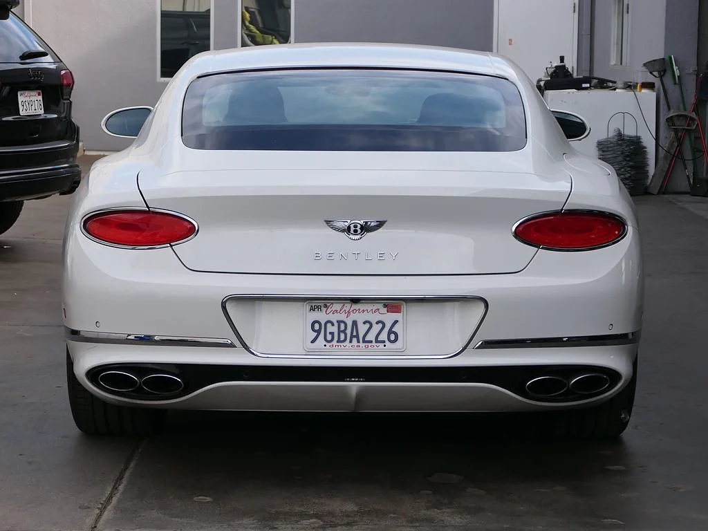 Used 2023 WHITE Bentley GT V8 image 4