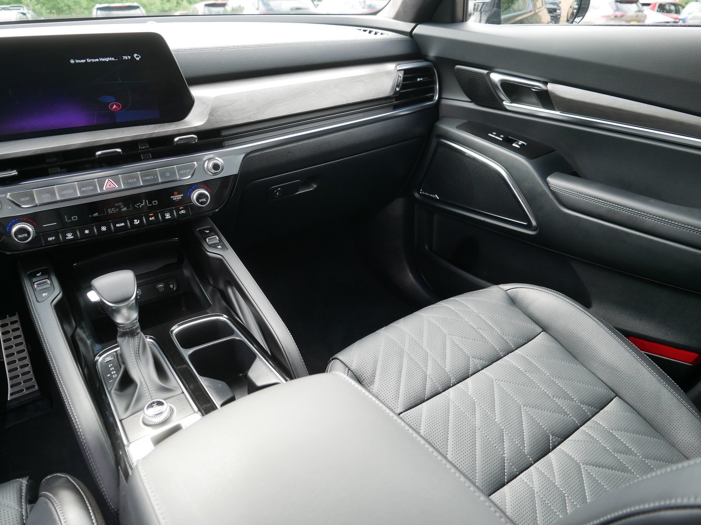 Used 2025 Ebony Black Kia SX-Prestige X-Line image 11