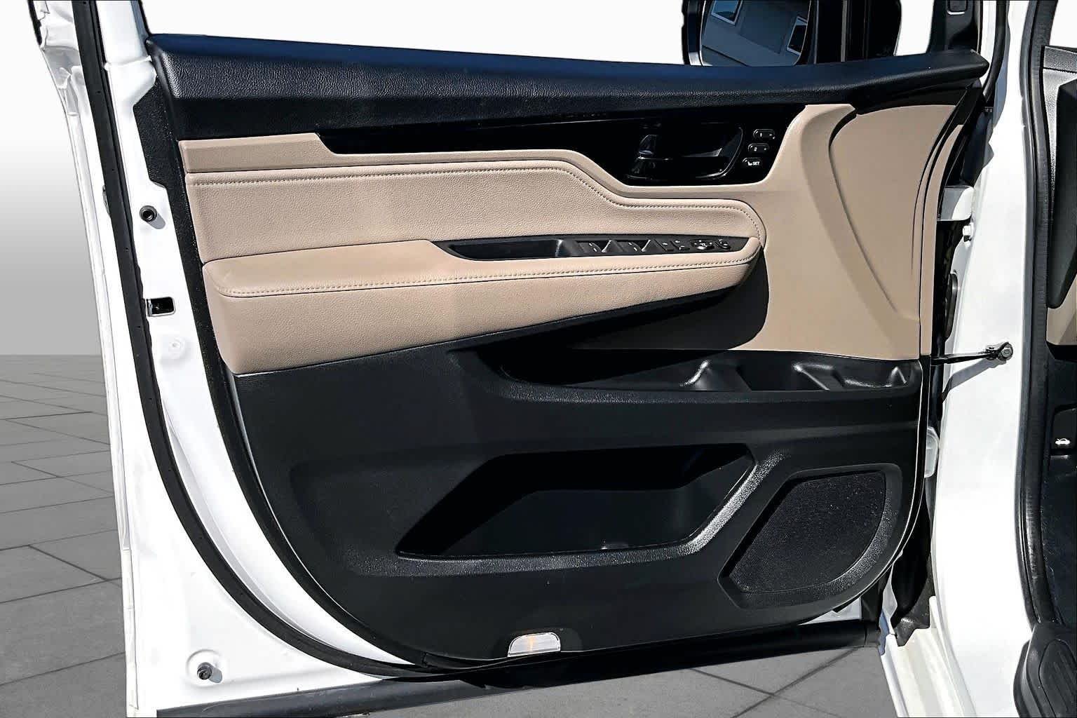2024 Honda Odyssey Touring - Photo 22
