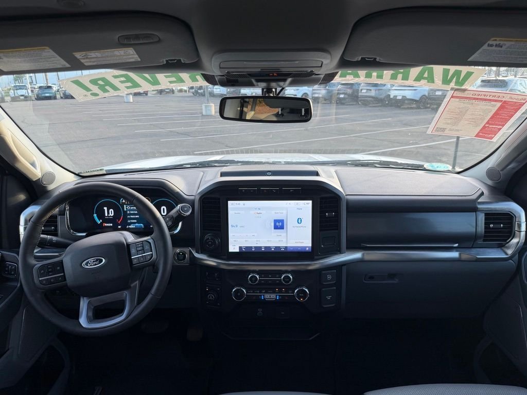 Used 2022 White Ford Lariat image 9
