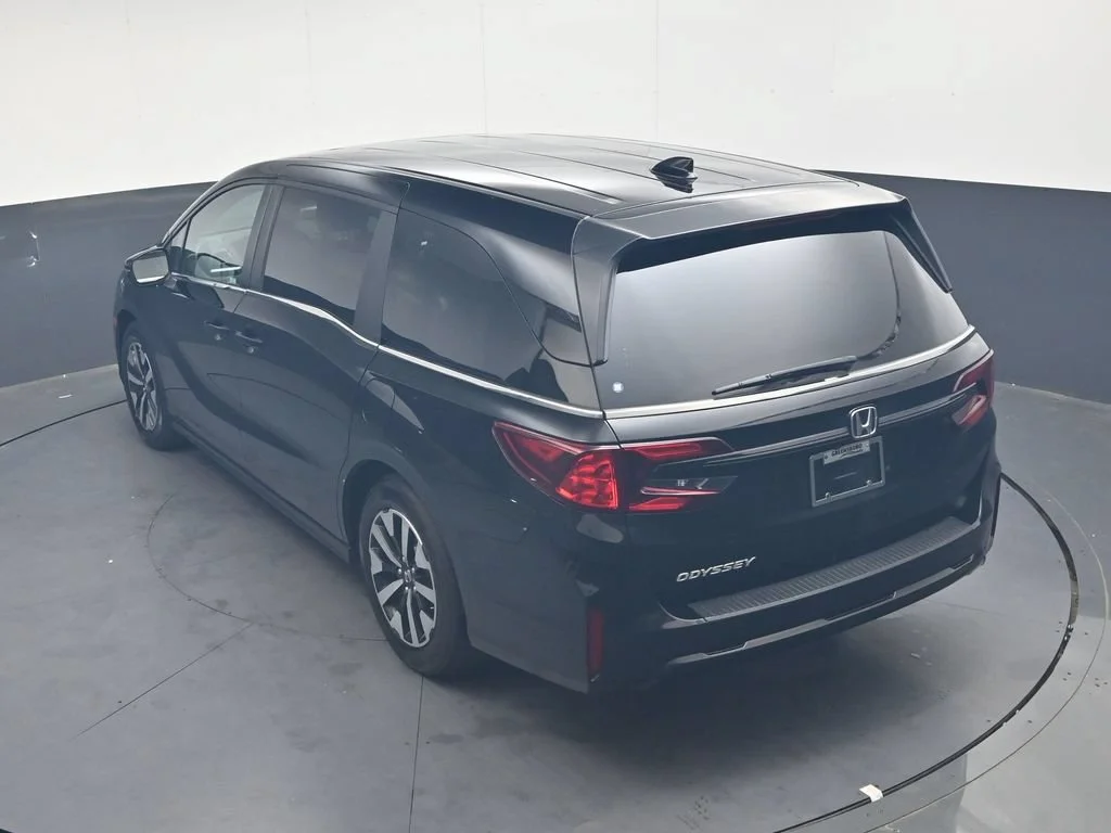 Used 2025  Honda EX-L image 22