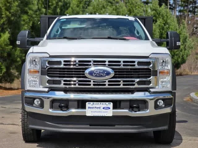 2025 Ford F-550 Super Duty Chassis Cab XL - Photo 28