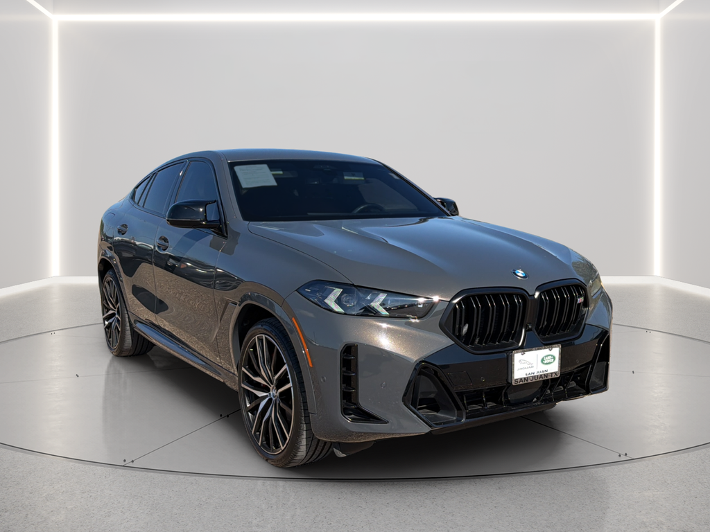 Used 2025 Gray BMW M60i image 10