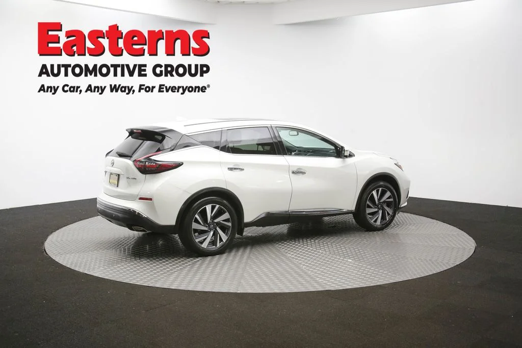 Used 2023 White Nissan SL image 41
