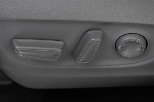 Used 2021  Toyota Platinum image 15