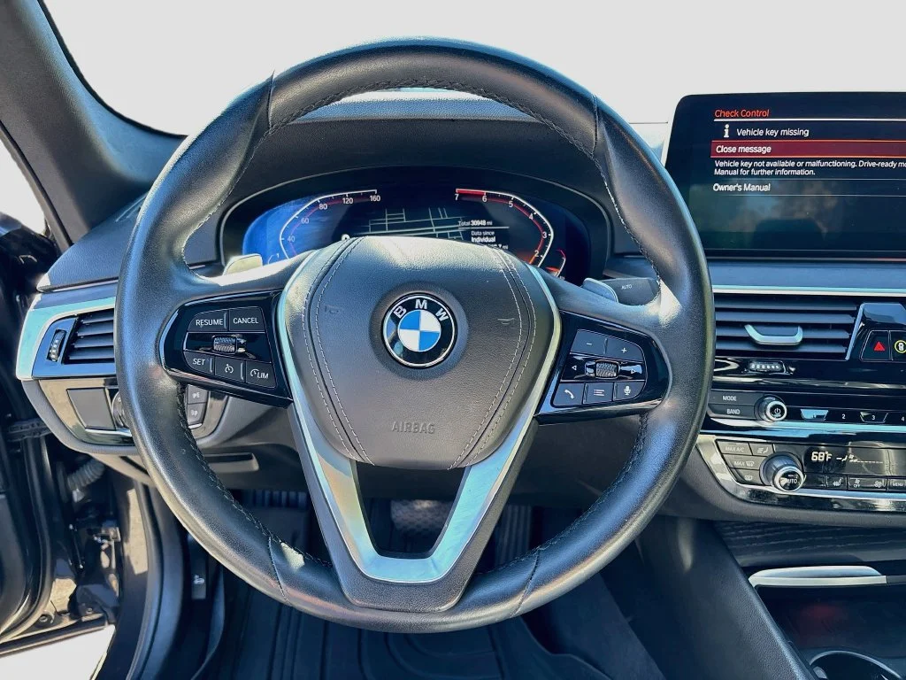 Used 2023 Dark Graphite BMW 530i image 11