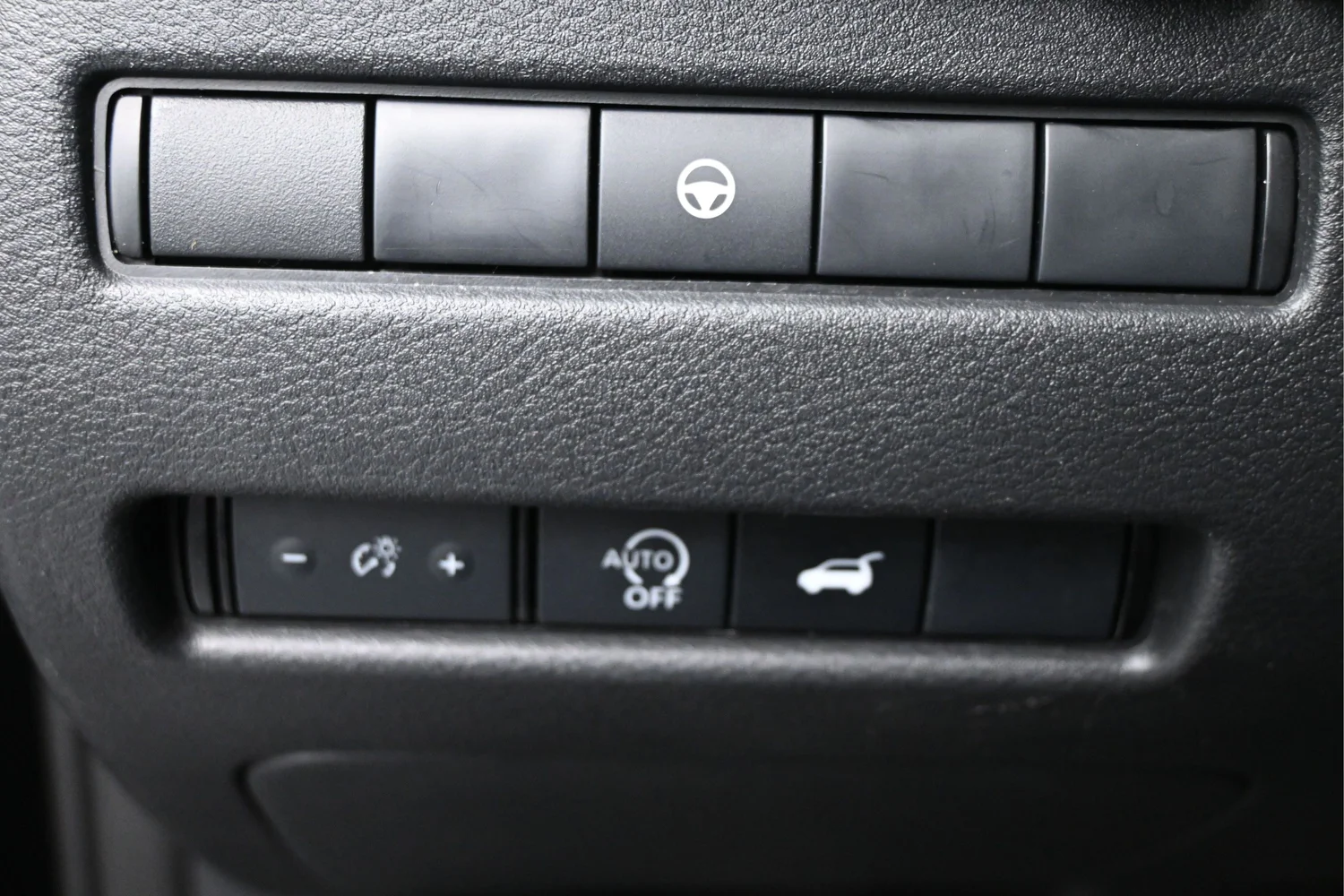 Used 2025 Black Nissan SV image 15